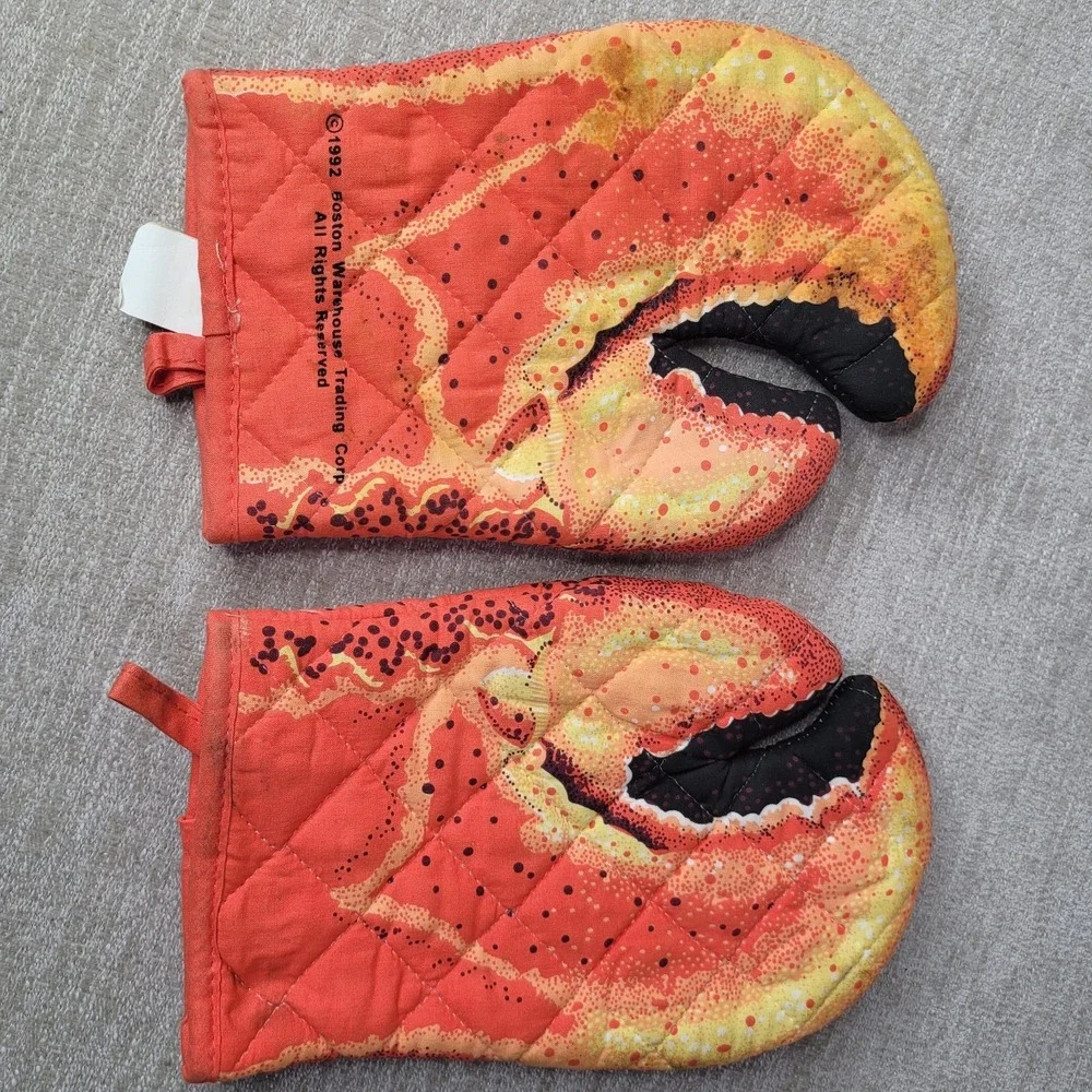 Lobster Claw Oven Mitts Vintage 1992 Boston Warehouse Novelty Seafood NEW w Tag